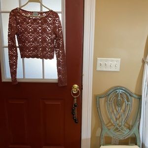 AUDREY LACE layering top